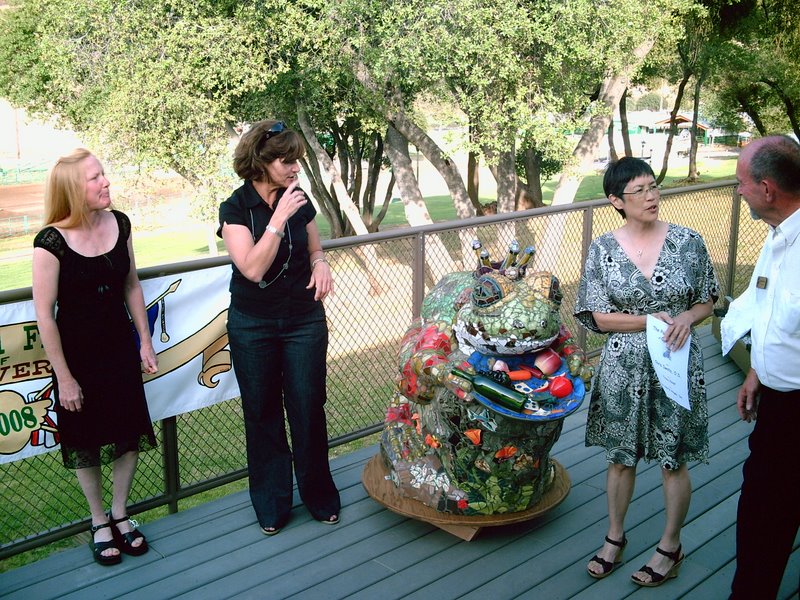 The 2008 Painted Frog Unveiling